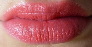 IsaDora Coral Glow Lipstick