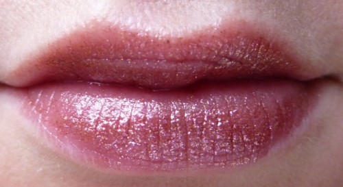 MAC Caliente Dazzle Lippenstift Tragebild