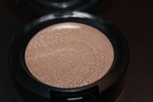 MAC Once Upon A Time Large Eye Shadow
